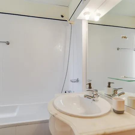 Sunset Horizon By Atlantic Estreito de Câmara de Lobos